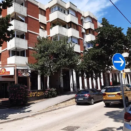Blaslov Family Lägenhet Zadar