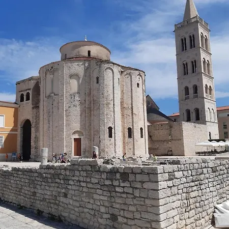 Blaslov Family Lägenhet Zadar